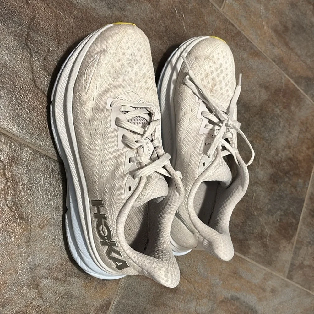 Hoka Women’s Athletic Running Shoes in Light Beige with Yellow Accents
